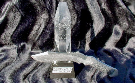 The Summiter...winner of the Knife Expo 2010 Presidents Award for its design and functionality